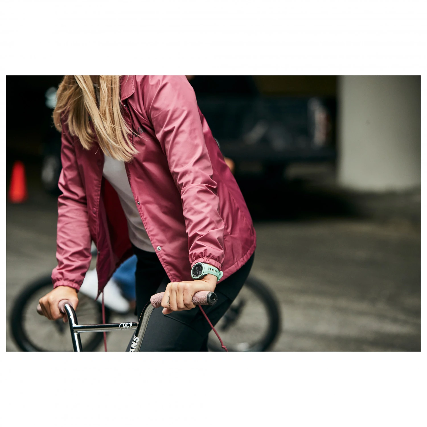 Garmin Instinct2S Solar - Montre Multifonction 2 Garmin Instinct2S Solar - Montre Multifonction – Image 2