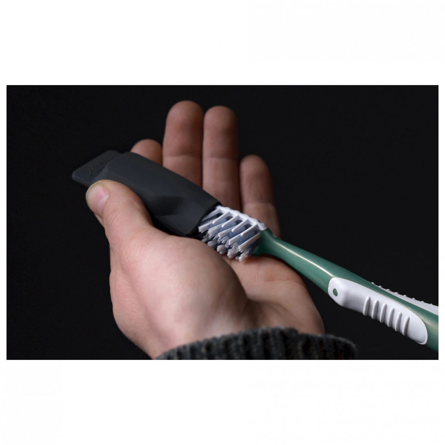 Matador Toothbrush Caps (2-Pack) 5 Matador Toothbrush Caps (2-Pack) – Image 5