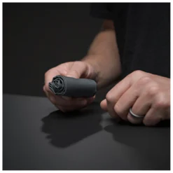 Matador Ultralight Travel Towel - Serviette Microfibre -Viandoris Soldes Magasin matador ultralight travel towel serviette microfibre detail 4