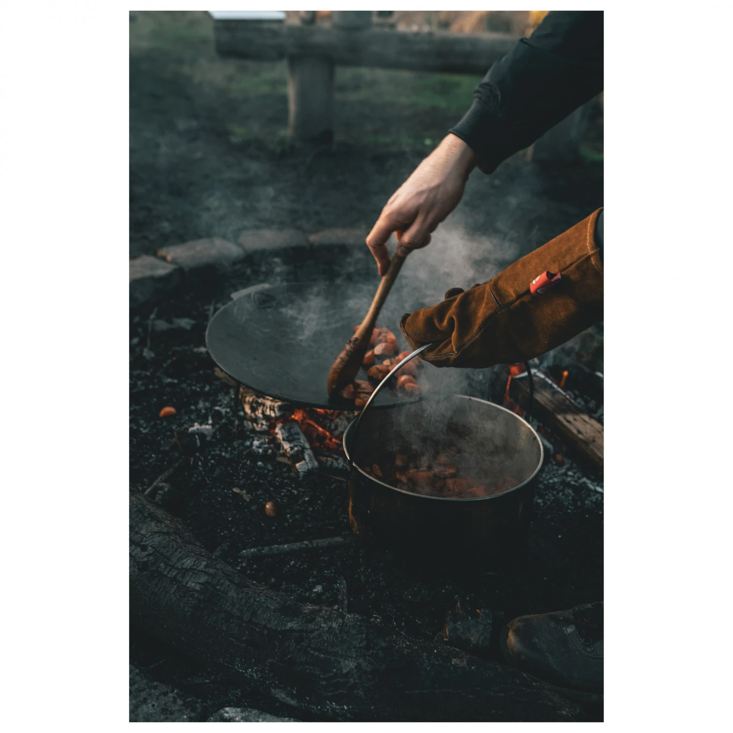 Robens Bighorn 3 Legged Pan - Poêle 4 Robens Bighorn 3 Legged Pan - Poêle – Image 4